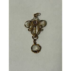 Antique Gold Plated Pendant Amethyst and Pearls